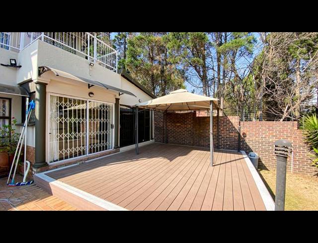 6 BEDROOM HOUSE FOR SALE IN MARAIS STEYN PARK